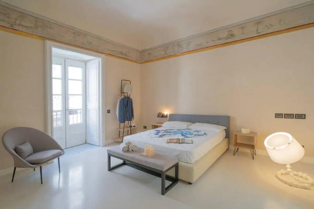 Appartamento Nobiliare Design A 2 Passi Dal Mare Cefalù Exteriör bild